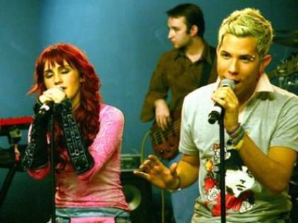 rbd19uq6vz6 - cupluri REBELDE