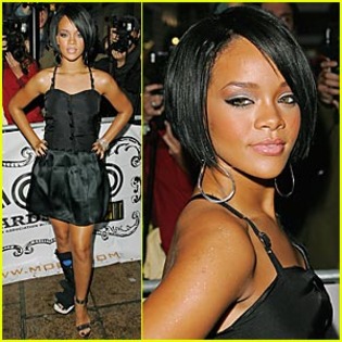 rihanna-mobo-awards-2007 - Rihanna