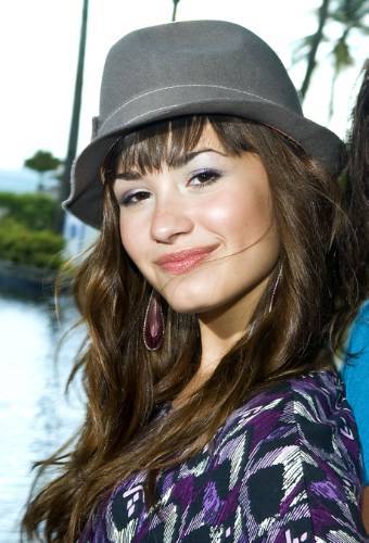 0024 - Demi Lovato