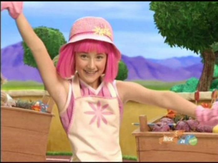 stephanie - lazy town