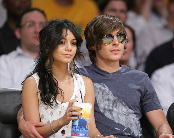 Lakers Game (12) - Vanessa Hudgens Celebrities At The Lakers Game