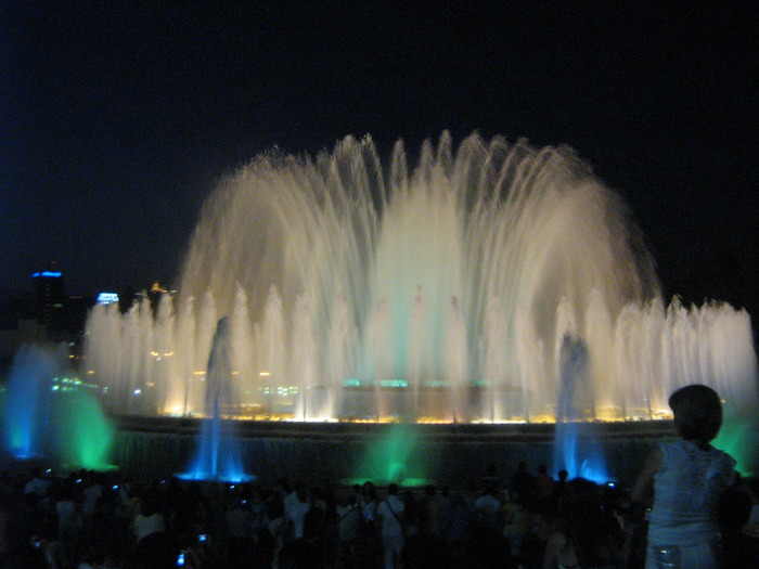 32 Barcelona Magic Fountain - Magic Fountain