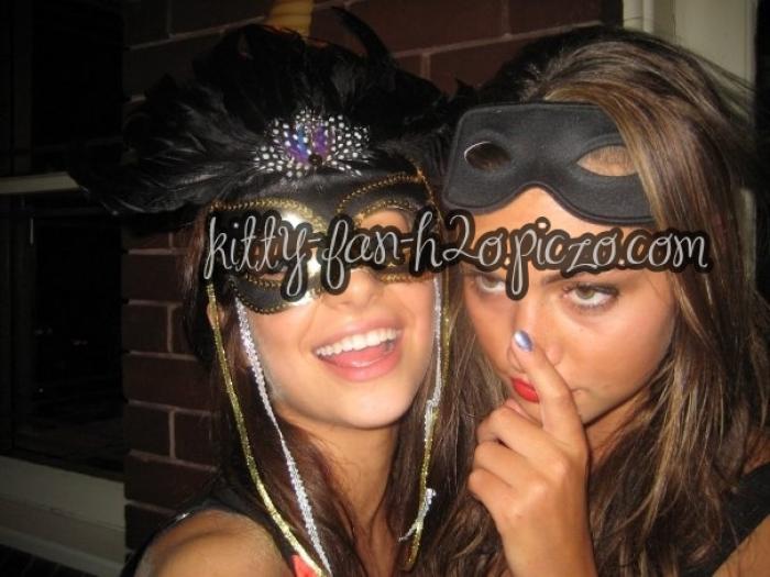 00232710on5 - Cleo_phoebe in realitate