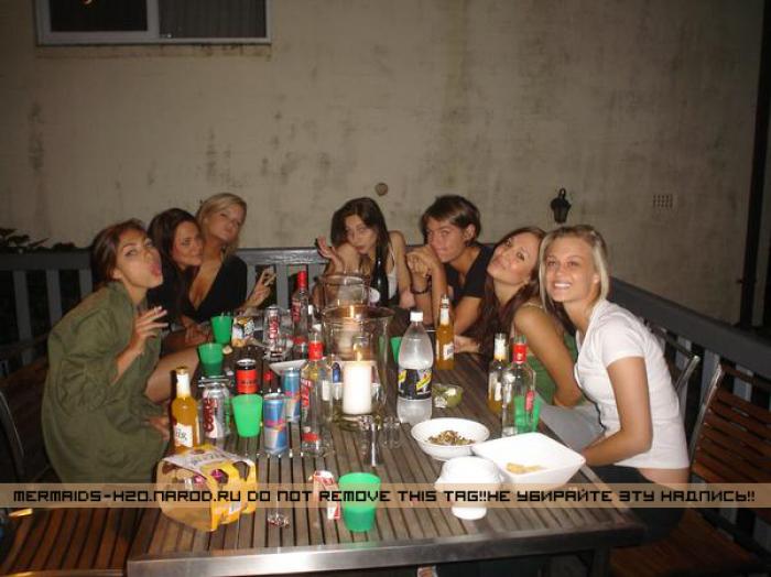 phoebe_tonkin_29 - Cleo_phoebe in realitate