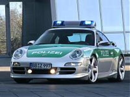 2005-Techart-911-Carrera-Police-Car-Porsche-FA-1024x768 - Super masinii de politie