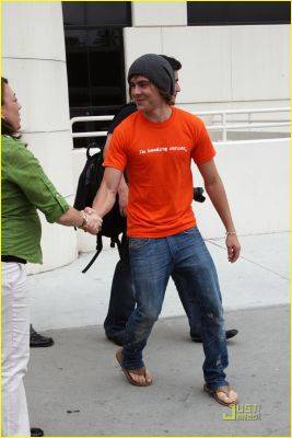 normal_2 - Zac efron Leaving Children s Hospital of LA