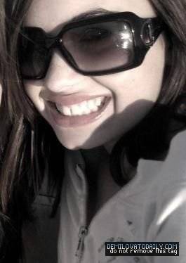 JRTSUUAPFJDANOYYYUF - pictures demi lovato