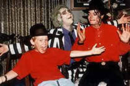 JYYPLTQOSZDHVPIIETQ - michael jackson