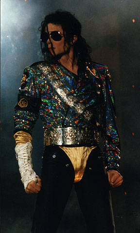 MJ08