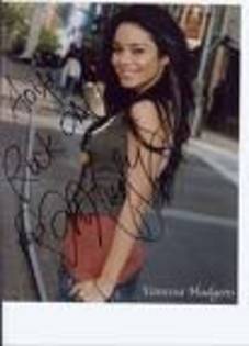 autograf - Vanessa Hudgens