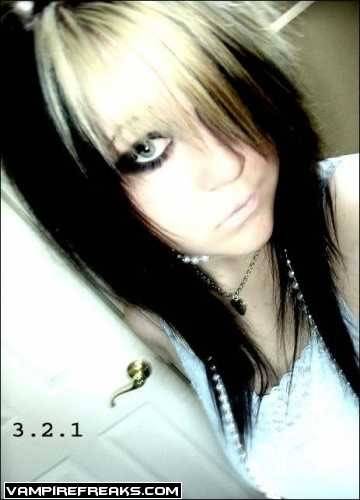 Emo Girl (24) - Emo Girl