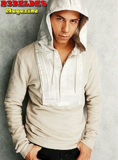 09poster6dm8mj0 - cupluri REBELDE