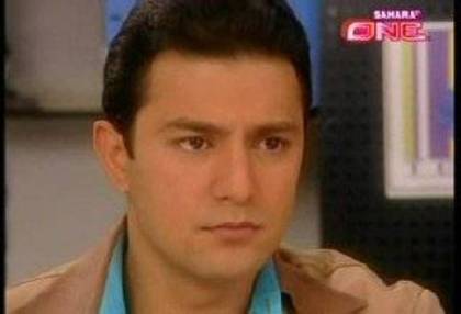 25ev3pl - In cautarea fericirii-Ghar Ek Sapnaa