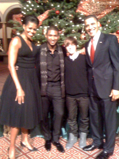  - Justin Bieber a cantat pentru Obama