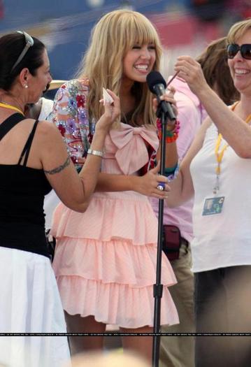 Hannah+Montana++The+Movie+on+se