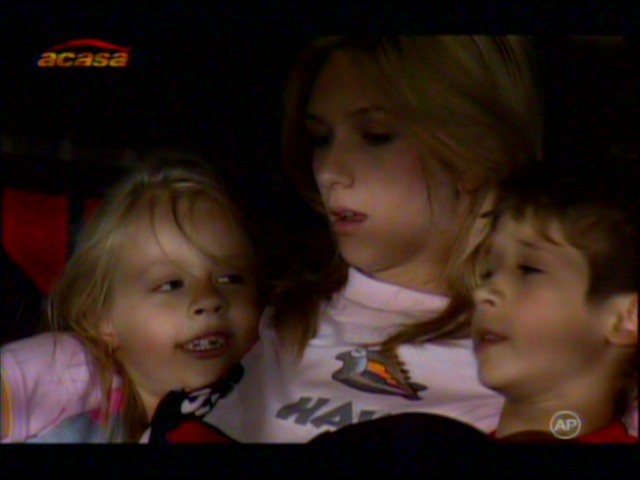 2nz3q - Poze Cu Adela Popescu-Lia In Ingerasii Si Cativa Colegi