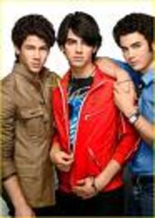 jdjjhhdg - Jonas Brothers