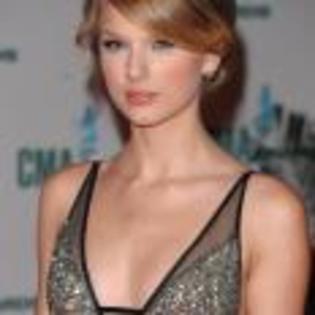 Taylor_Swift_1230494008_3 - Taylor Swift