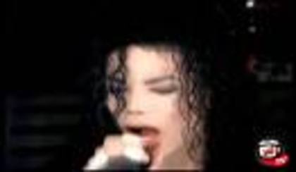 TQWHFBATKVFJMAVGJTY - Michael Jackson-give in to me