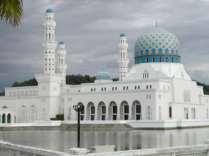Mosque Kota Kinabalu in Sabah - Malaysia - Islamic Architecture Around the World