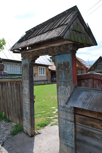 Mm 445; la Muzeul Memorial Stan Ioan Patras - creatorul Cimitirului Vesel
