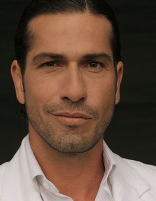 sin-senos-no-hay-paraiso-625675l-imagine