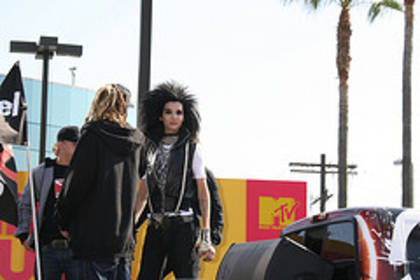 3055895584_99ac315ea6_m - tokio hotel VMA Awards