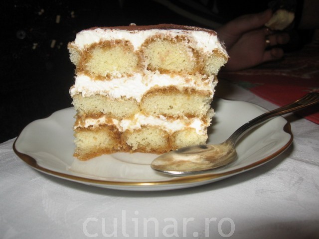 prajitura-tiramisu_1199365367