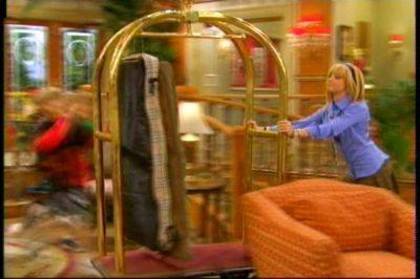 QOFOPXSVQEKMRTJQMJC - The Suite life of Zack and Cody