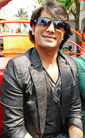 sharad 8 - Sharad Malhotra 1