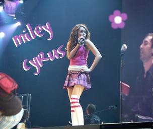 54 - poze Hannah montana