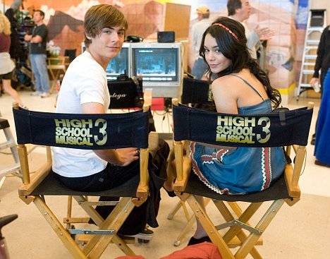 high-school-musical-3-pics - Zac Efron and Vanessa Hudgens