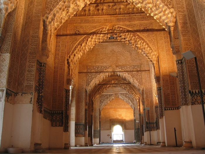 Al Hambra in Granada - Spain (interior) - Islamic Architecture Around the World