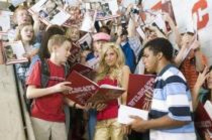 XRKVZCJJXZCOHYPLXEL - high school musical