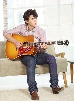 nick-jonas-cute - nick jonas