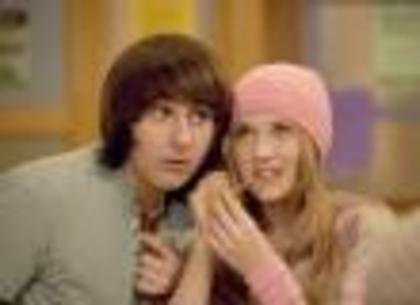 Hannah-Montana-1224319562[1]