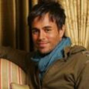 Enrique_Iglesias_1238768834_0