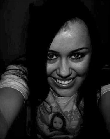 Destiny (298) - Pt super giga mega mare nr 1 fan mileyc yrus hannah montana