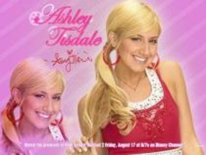 LYPNANINOWLNNIGXUXY - poze Ashely