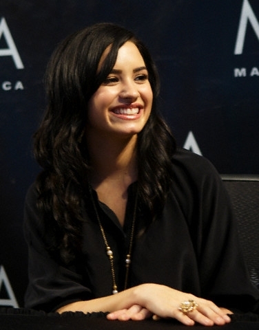 04~46 - Demi Lovato