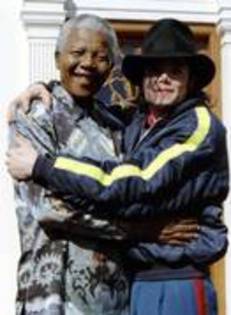 UVBGKAUHOHLCPXFCSEV - michael jackson