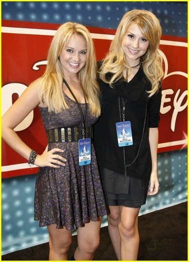 Tiffany-Thornton-tiffany-thornton-8214154-432-600 - Tiffany Thornton