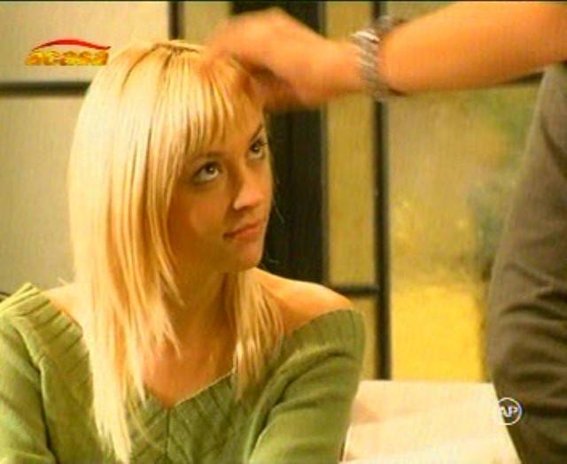 204b62c9 - Diana Dumitrescu In Razboiul Sexelor