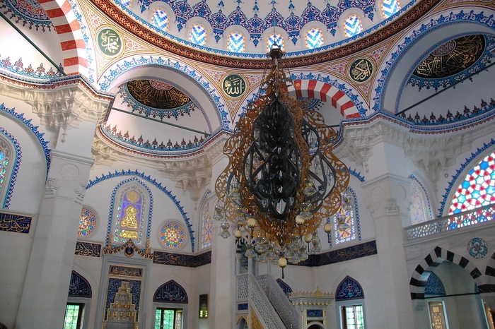 Shehitlik Mosque in Berlin - Germany (interior) - Islamic Architecture Around the World