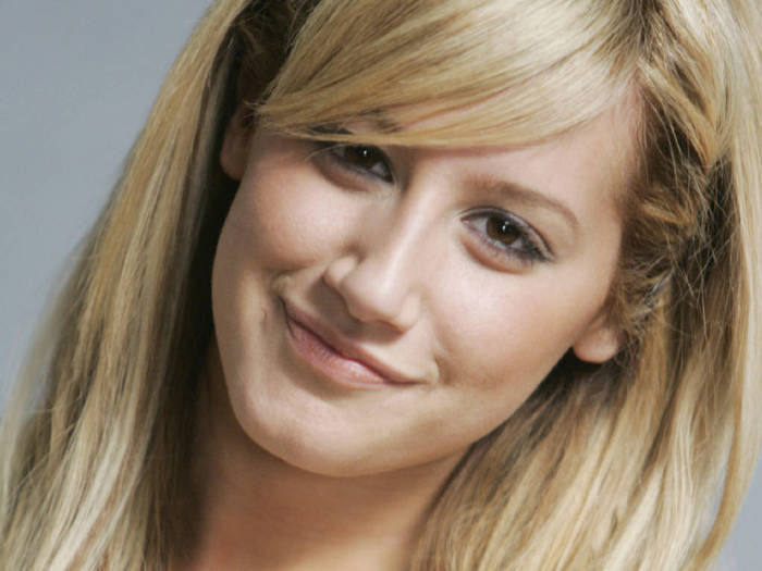 ashley_tisdale_11-1024 - Ashley Tisdale