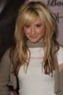 RNFNFNMEOQXME3AZXI8FBPGAC[1] - poze ashley tisdale