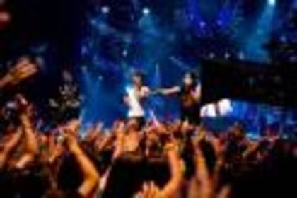 Jonas-Brothers-The-3D-Concert-Experience-1234984142 - Jonas Brother