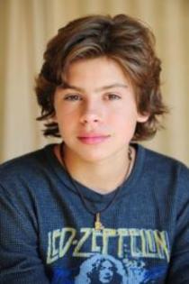 Jake-T-Austin-97778-89 - Poze cu desene emisiuni etc