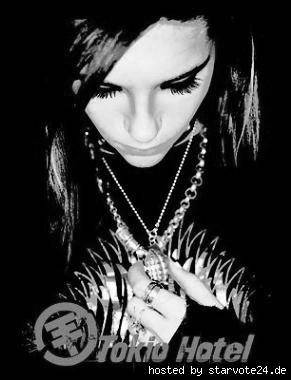 i251438898_35586 - Poze Bill Kaulitz