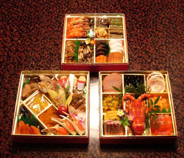 698px-Japanese_Osechi